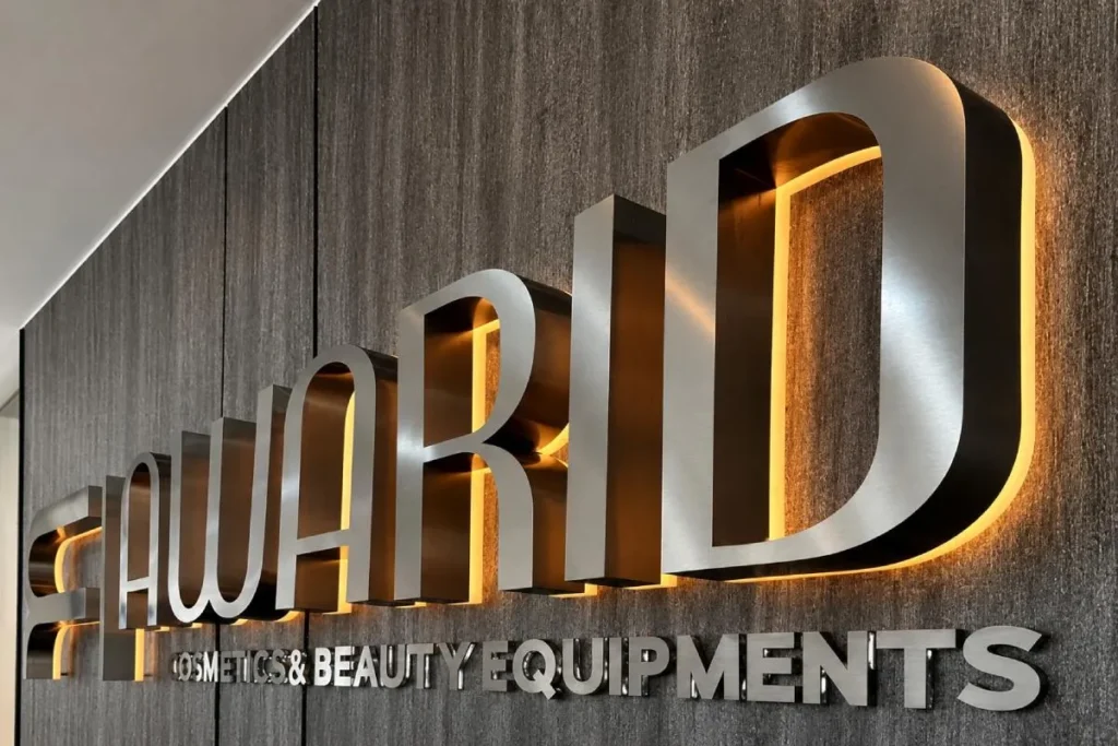 Dimensional & Fabricated Signs Dimensional & Fabricated Signs Custom dimensional and fabricated signs for professional business signage