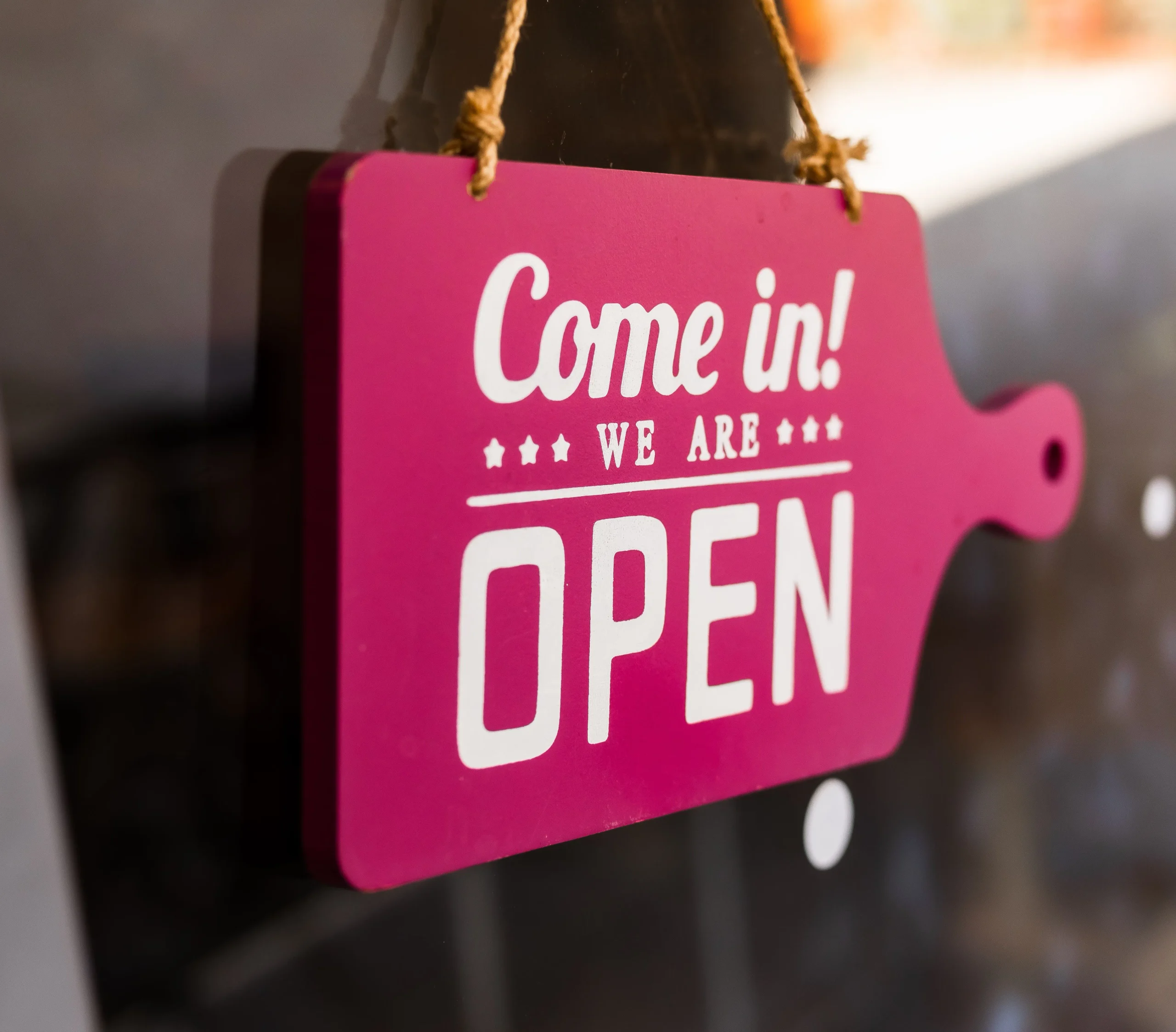 PVC Signs: 6 Benefits, Lifespan & Complete Buying Guide